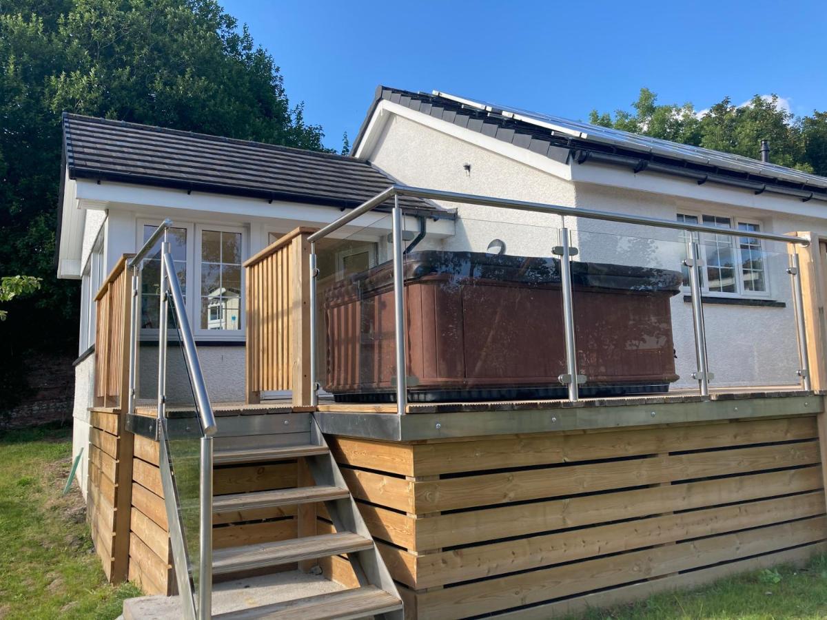 Sparrowhawk Cottage With Hot Tub 牛顿斯图尔特 外观 照片