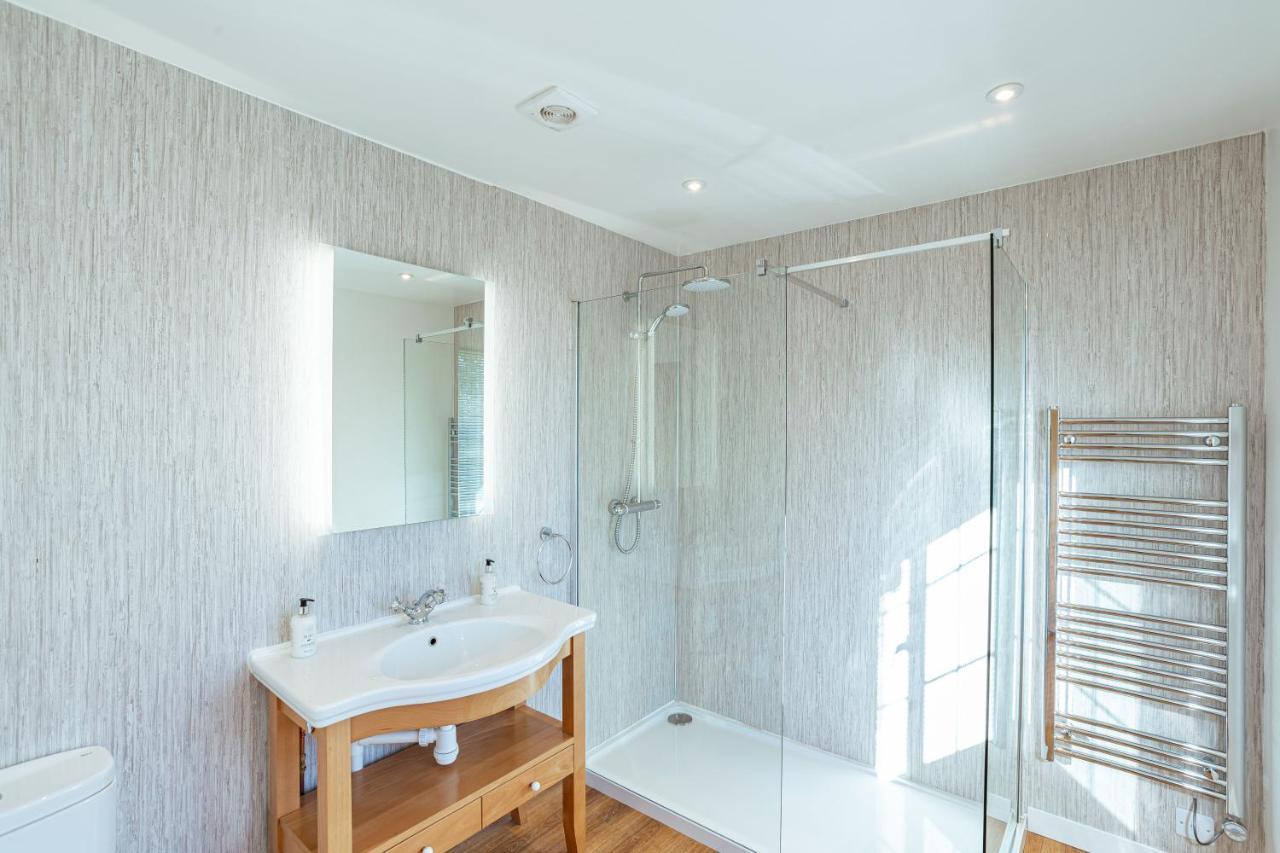 Sparrowhawk Cottage With Hot Tub 牛顿斯图尔特 外观 照片